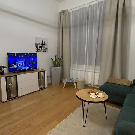 Elegantní apartmán Korunní Prestige Praha * Praga
